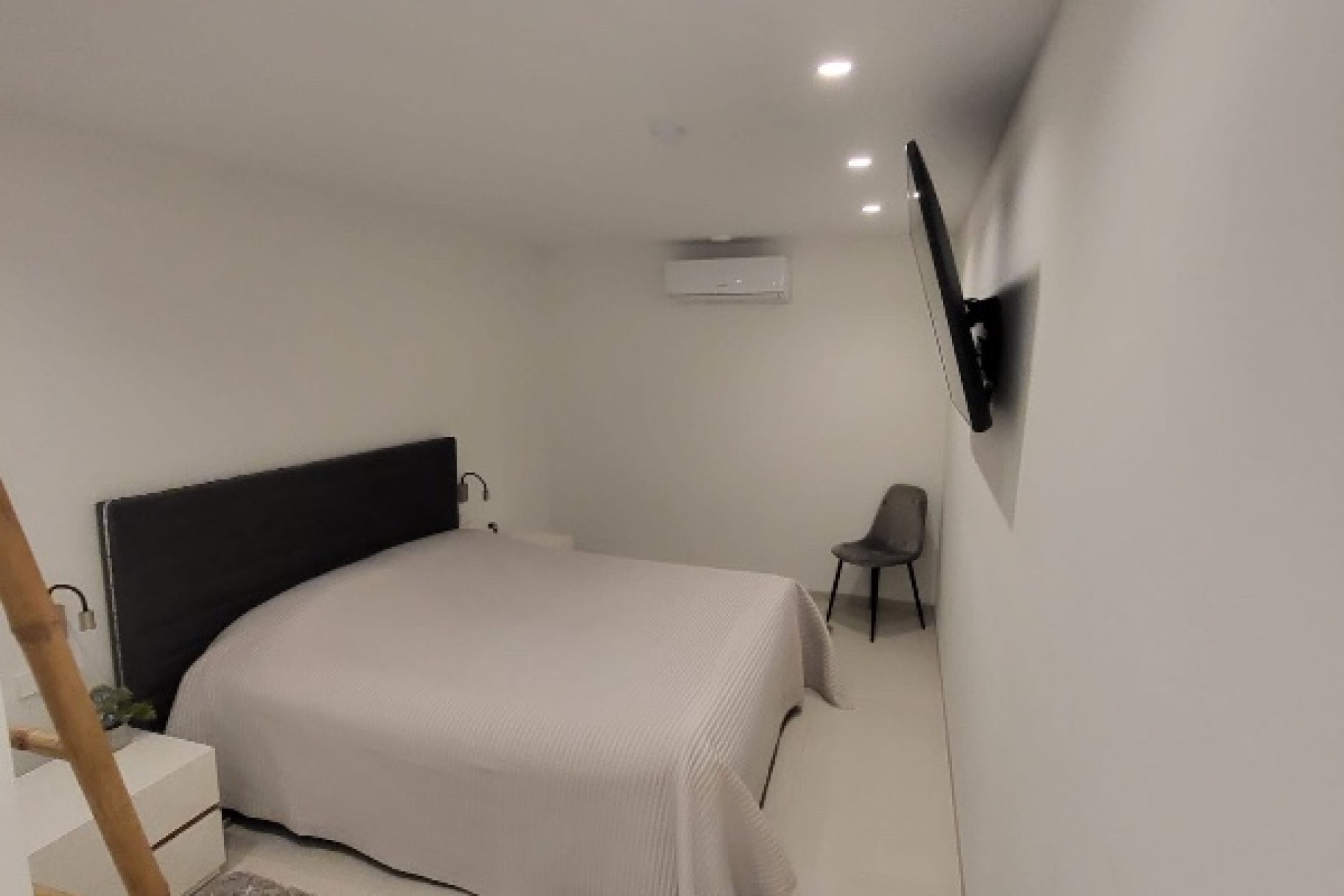 Resale - Villa - Las Colinas - Las Colinas Golf