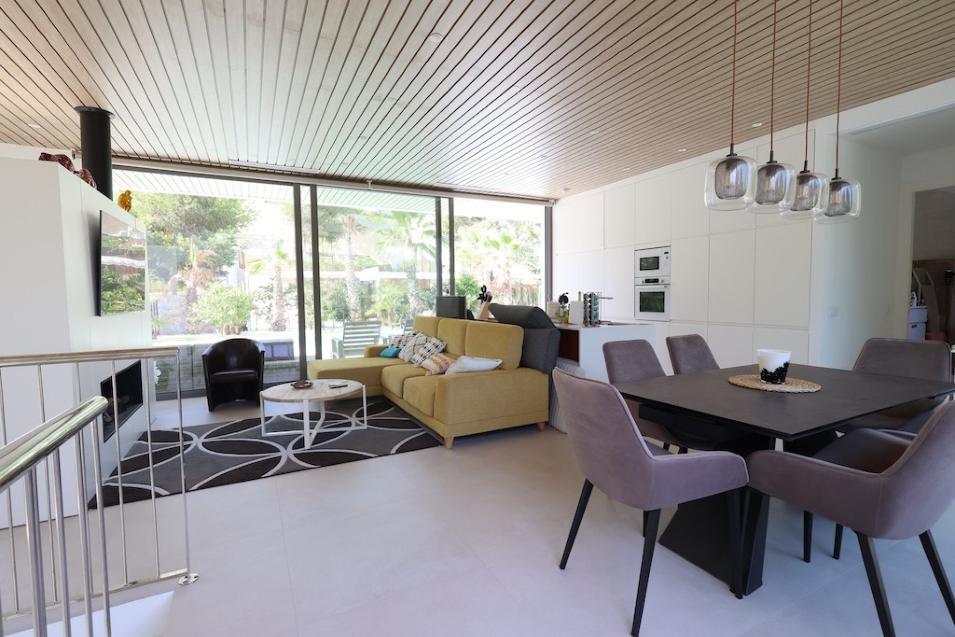 Resale - Villa - Las Colinas - Las Colinas Golf