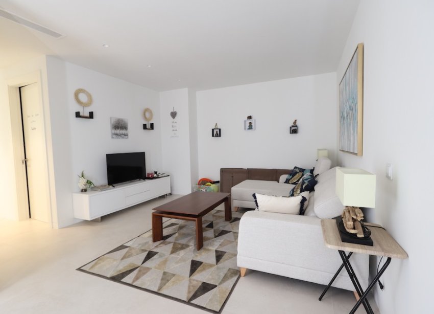 Resale - Villa - Las Colinas - Las Colinas Golf