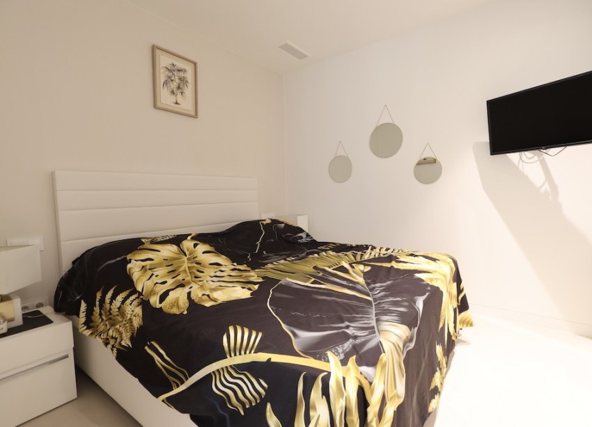 Resale - Villa - Las Colinas - Las Colinas Golf