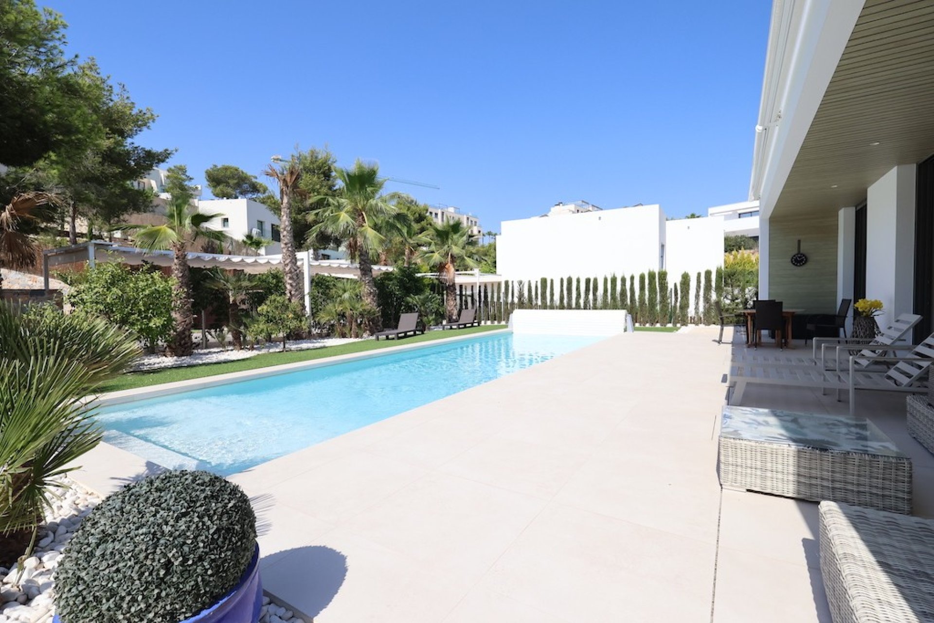 Resale - Villa - Las Colinas - Las Colinas Golf