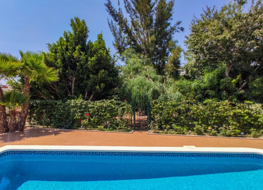 Resale - Villa - Las Ramblas Golf - Las Ramblas