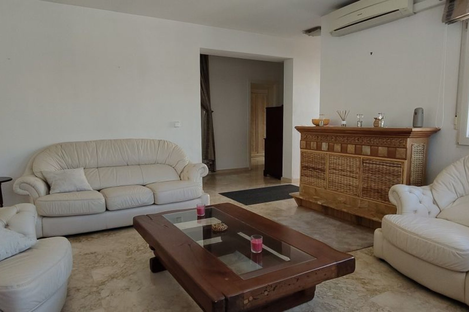 Resale - Villa - Las Ramblas Golf