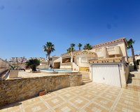 Resale - Villa - Las Ramblas Golf