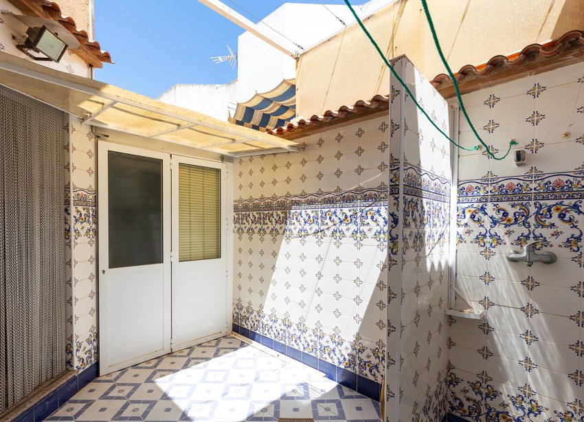 Resale - Villa - Los Alcazares - Centro