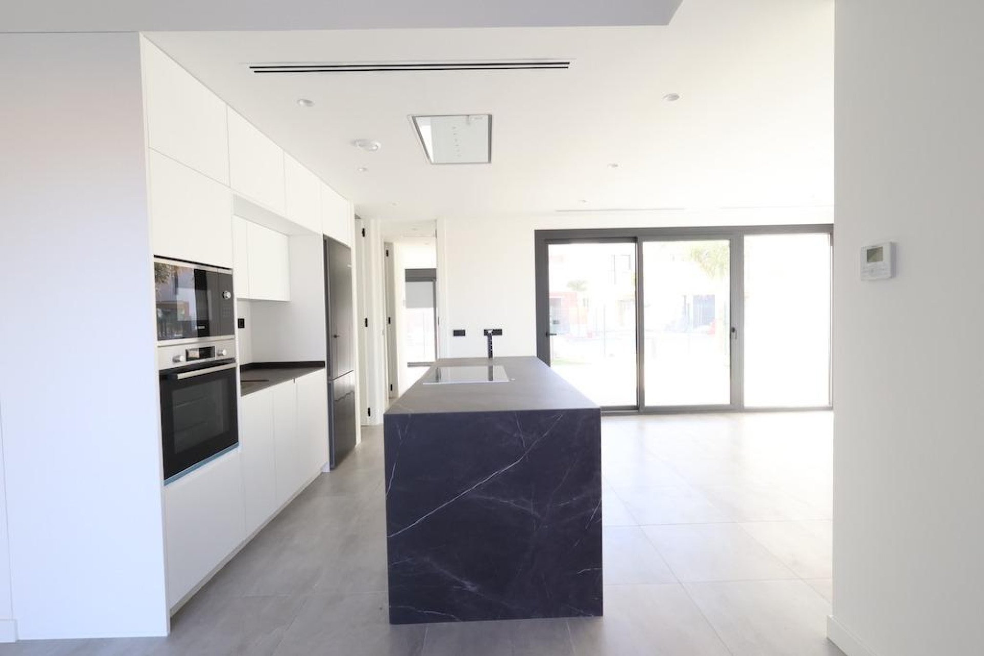 Resale - Villa - Los Alcazares - Santa Rosalia Lake and Life Resort