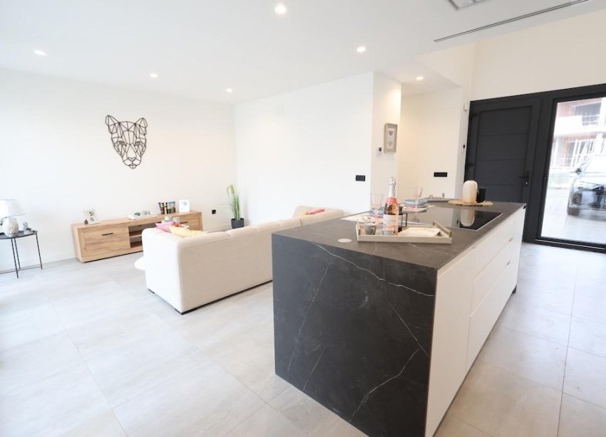 Resale - Villa - Los Alcazares - Santa Rosalia Lake and Life Resort