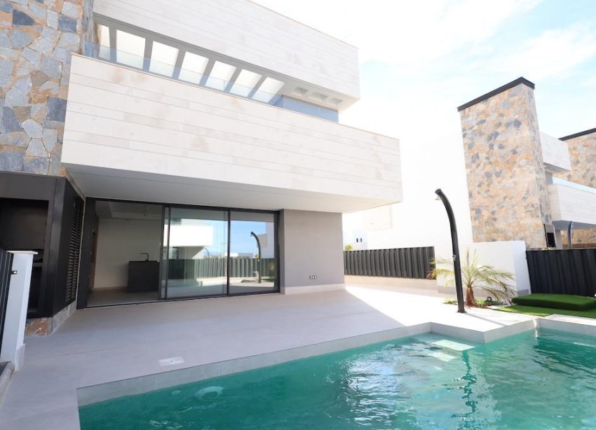 Resale - Villa - Los Alcazares - Santa Rosalía