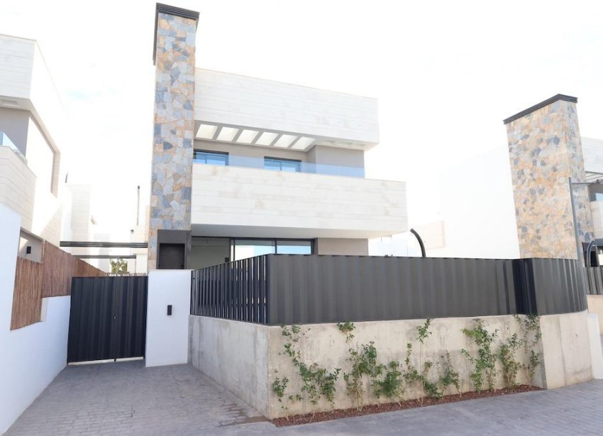 Resale - Villa - Los Alcazares - Santa Rosalía