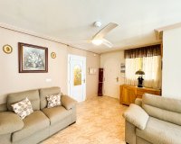 Resale - Villa - Los Altos