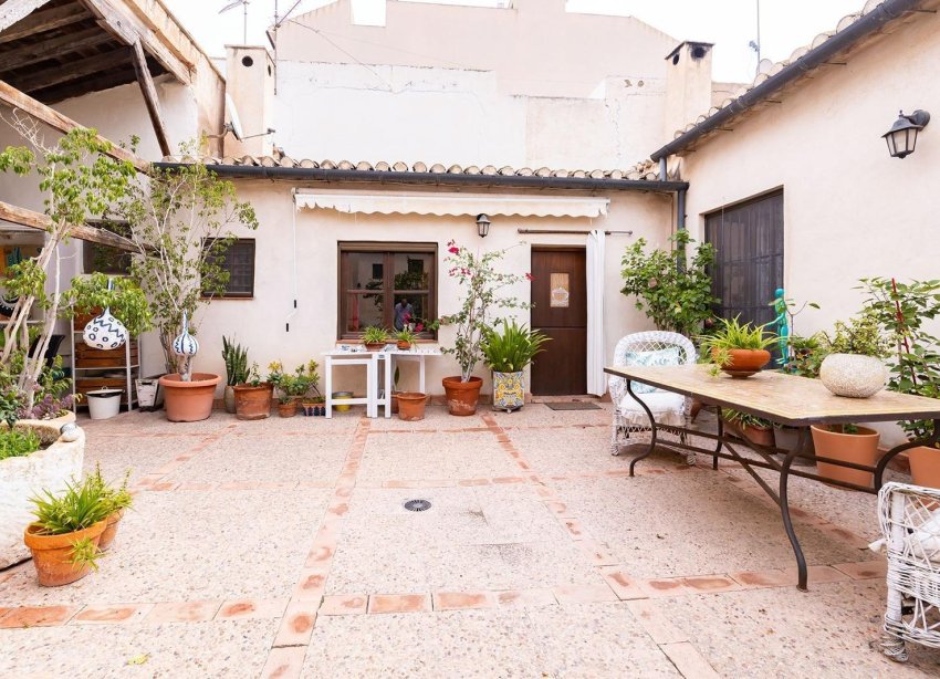 Resale - Villa - Los Martinez Del Puerto - Los Martínez del Puerto