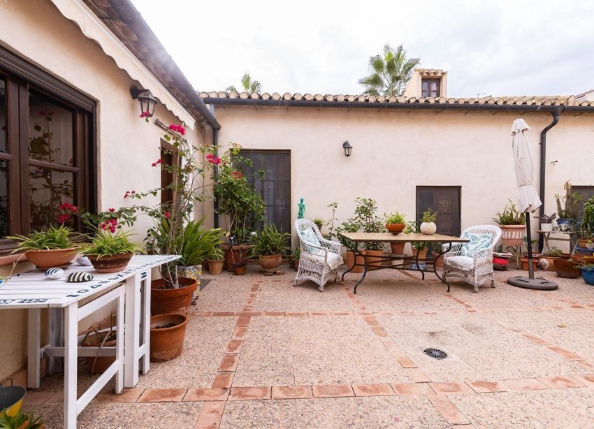 Resale - Villa - Los Martinez Del Puerto - Los Martínez del Puerto