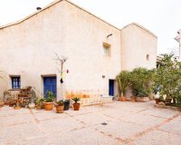 Resale - Villa - Los Martinez Del Puerto - Los Martínez del Puerto