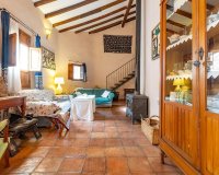 Resale - Villa - Los Martinez Del Puerto - Los Martínez del Puerto