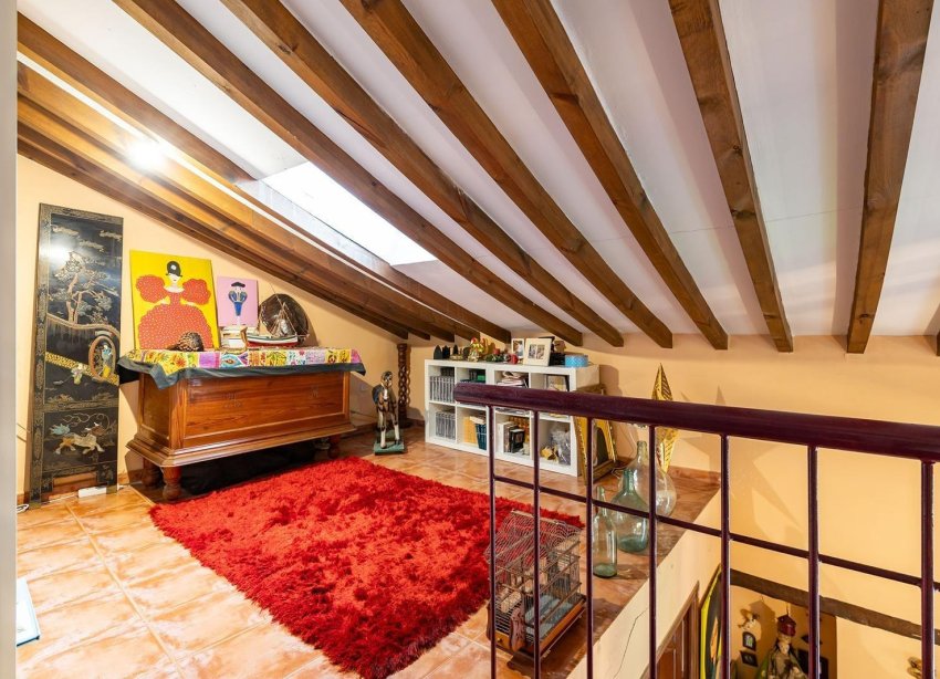 Resale - Villa - Los Martinez Del Puerto - Los Martínez del Puerto