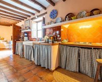 Resale - Villa - Los Martinez Del Puerto - Los Martínez del Puerto