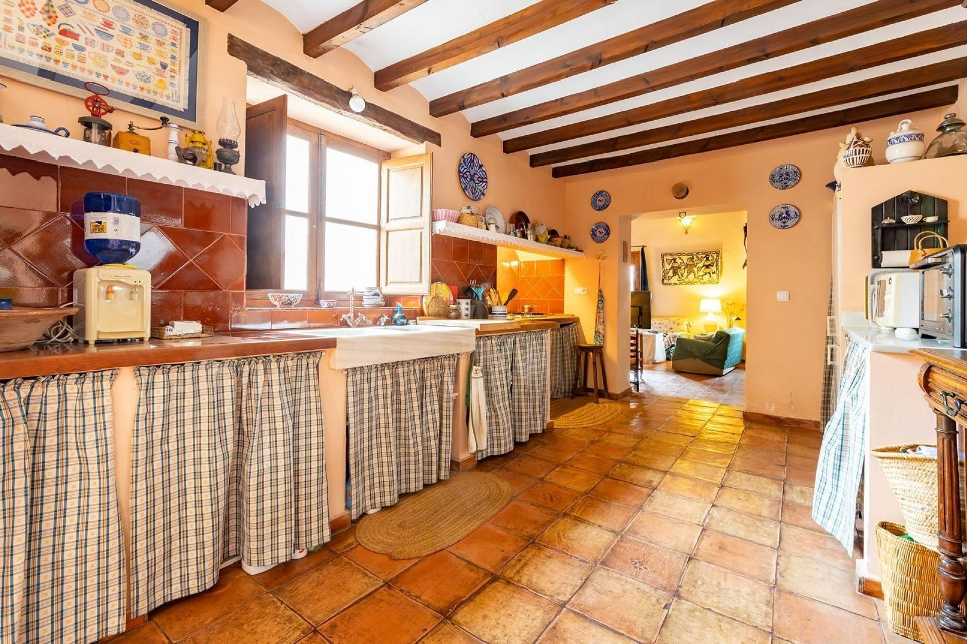 Resale - Villa - Los Martinez Del Puerto - Los Martínez del Puerto