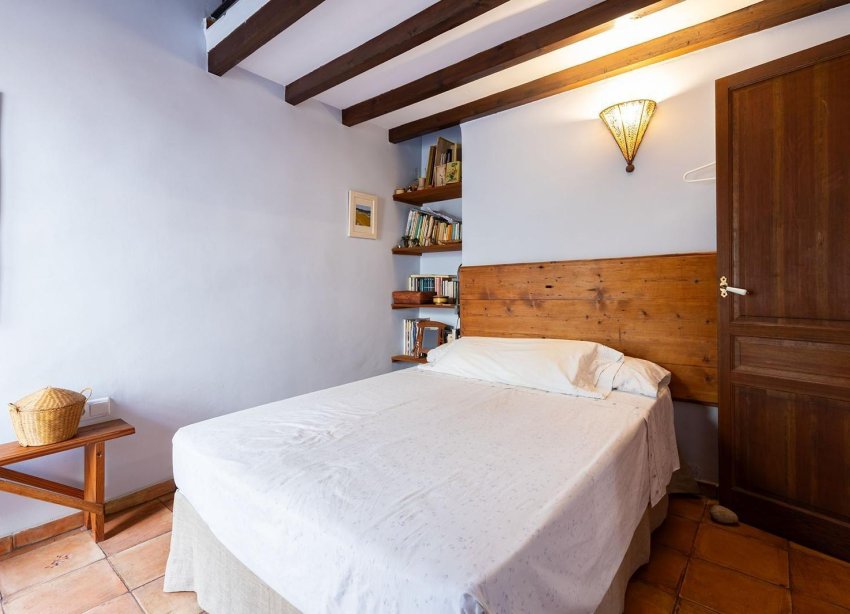 Resale - Villa - Los Martinez Del Puerto - Los Martínez del Puerto