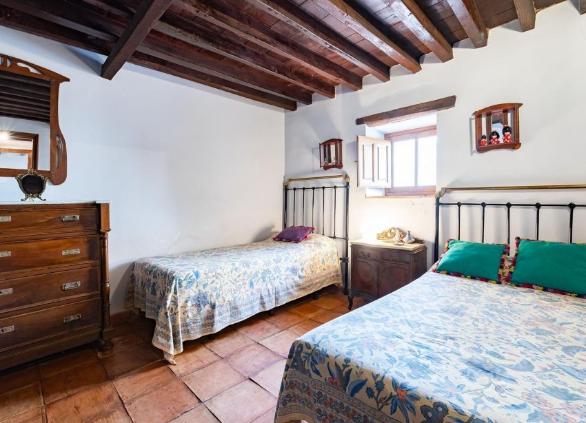 Resale - Villa - Los Martinez Del Puerto - Los Martínez del Puerto