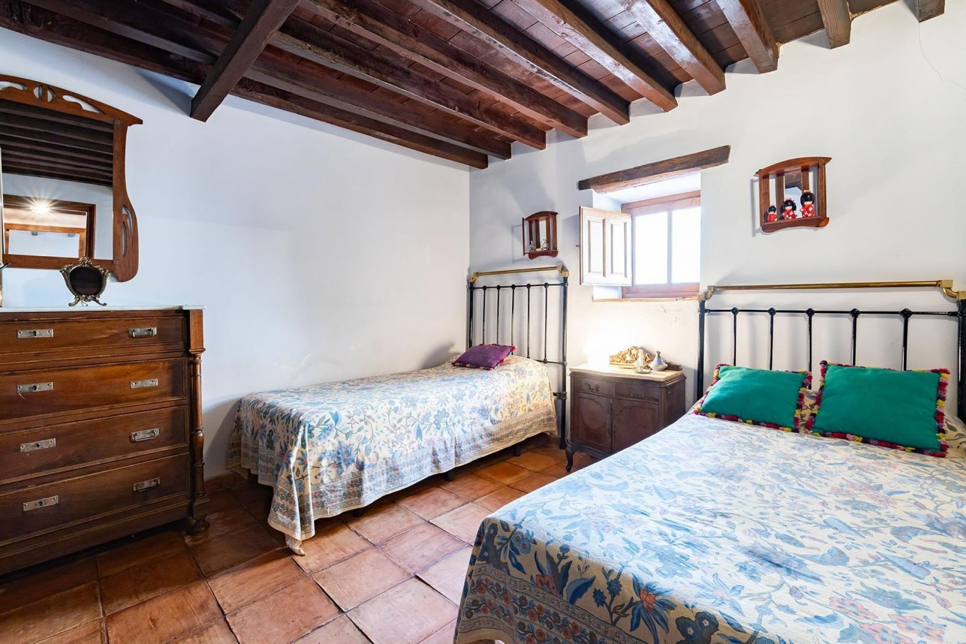 Resale - Villa - Los Martinez Del Puerto - Los Martínez del Puerto