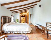 Resale - Villa - Los Martinez Del Puerto - Los Martínez del Puerto