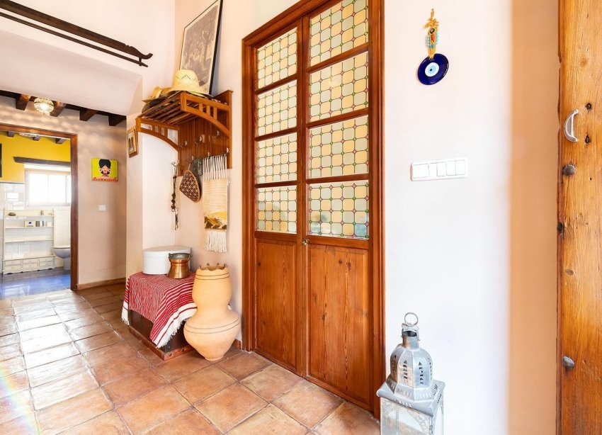 Resale - Villa - Los Martinez Del Puerto - Los Martínez del Puerto