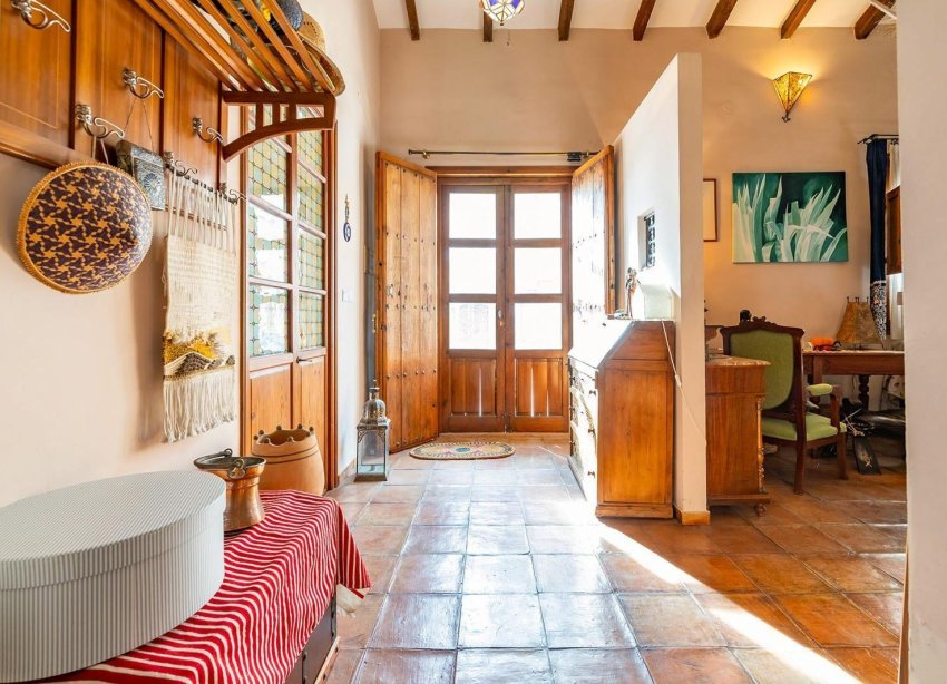 Resale - Villa - Los Martinez Del Puerto - Los Martínez del Puerto