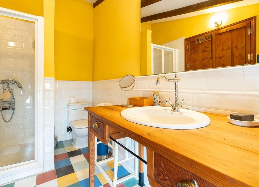 Resale - Villa - Los Martinez Del Puerto - Los Martínez del Puerto