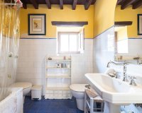 Resale - Villa - Los Martinez Del Puerto - Los Martínez del Puerto