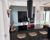 Resale - Villa - Los Montesinos - La Herada