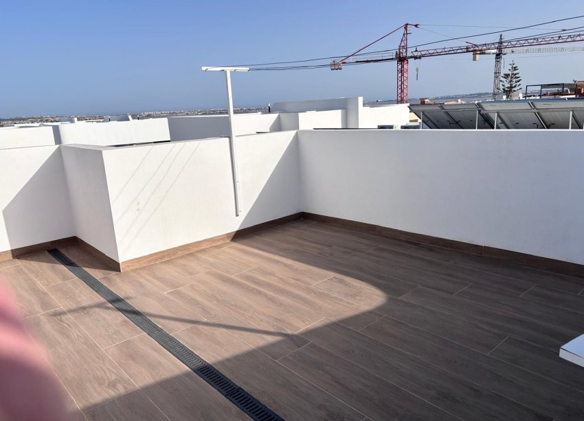 Resale - Villa - Los Montesinos - La Herada