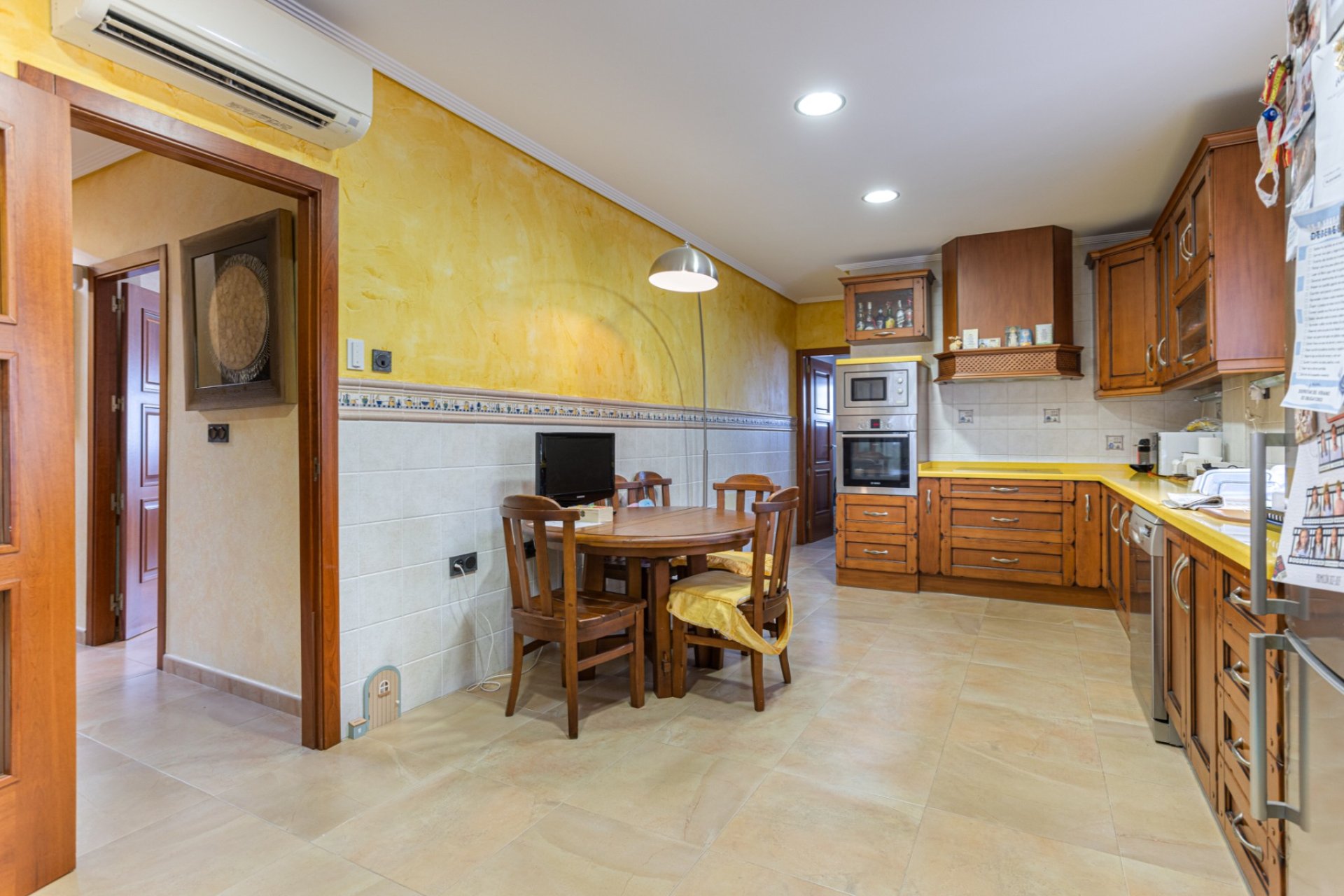 Resale - Villa - Los Montesinos - La Herrada