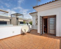 Resale - Villa - Los Montesinos - La Herrada