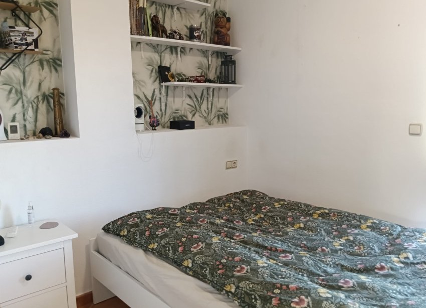 Resale - Villa - Los Montesinos - La Herrada