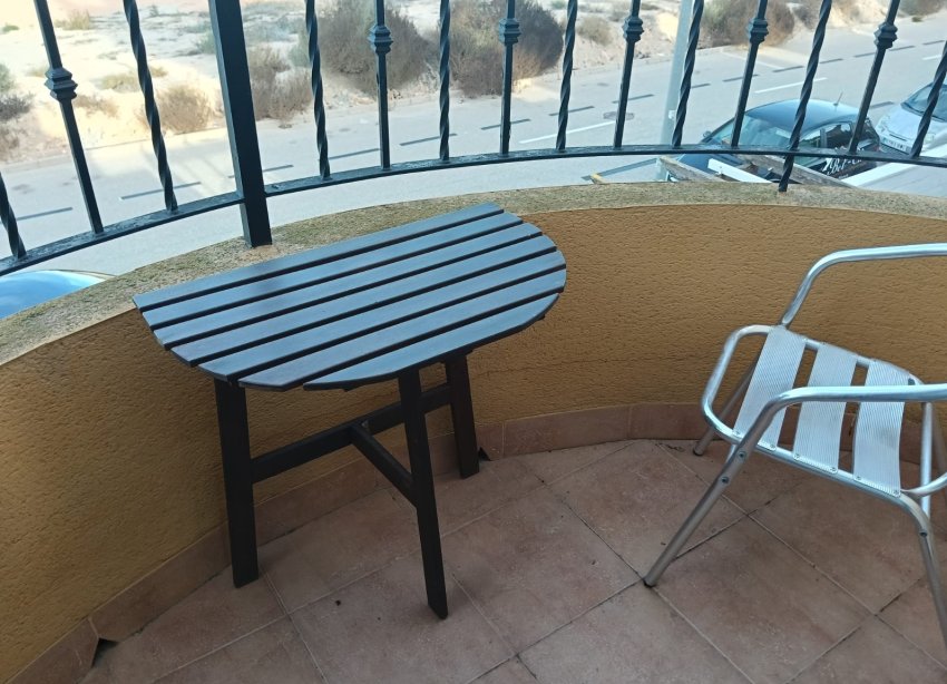 Resale - Villa - Los Montesinos - La Herrada