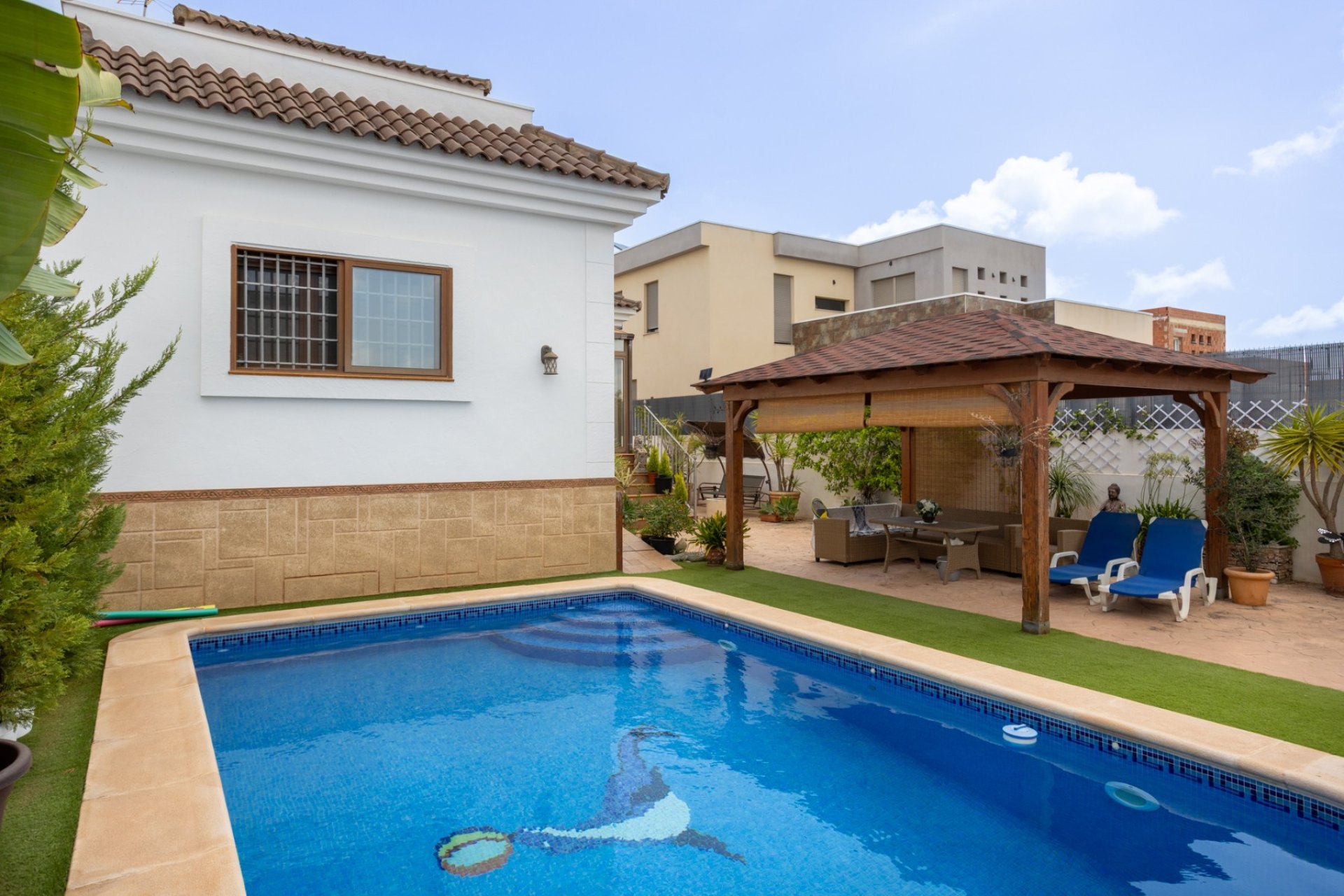 Resale - Villa - Los Montesinos - La Herrada