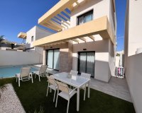 Resale - Villa - Los Montesinos - Los Montesinos - Urb. La Herrada