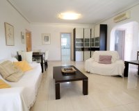 Resale - Villa - Mil Palmeras