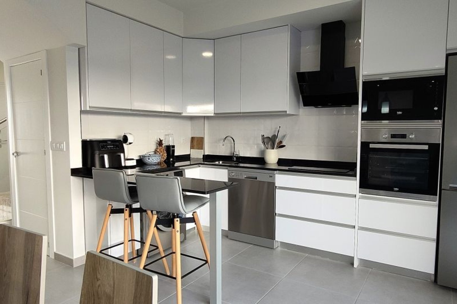 Resale - Villa - MURCIA REGION