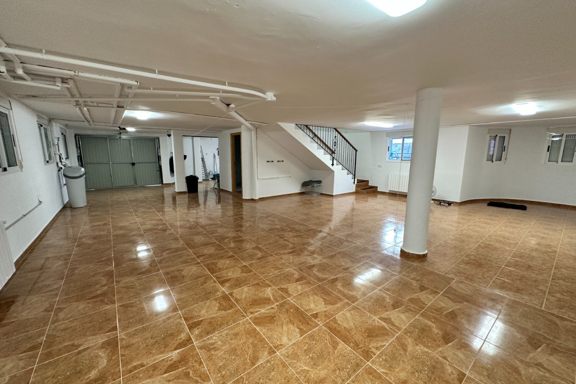 Resale - Villa - ORIHUELA - Benferri