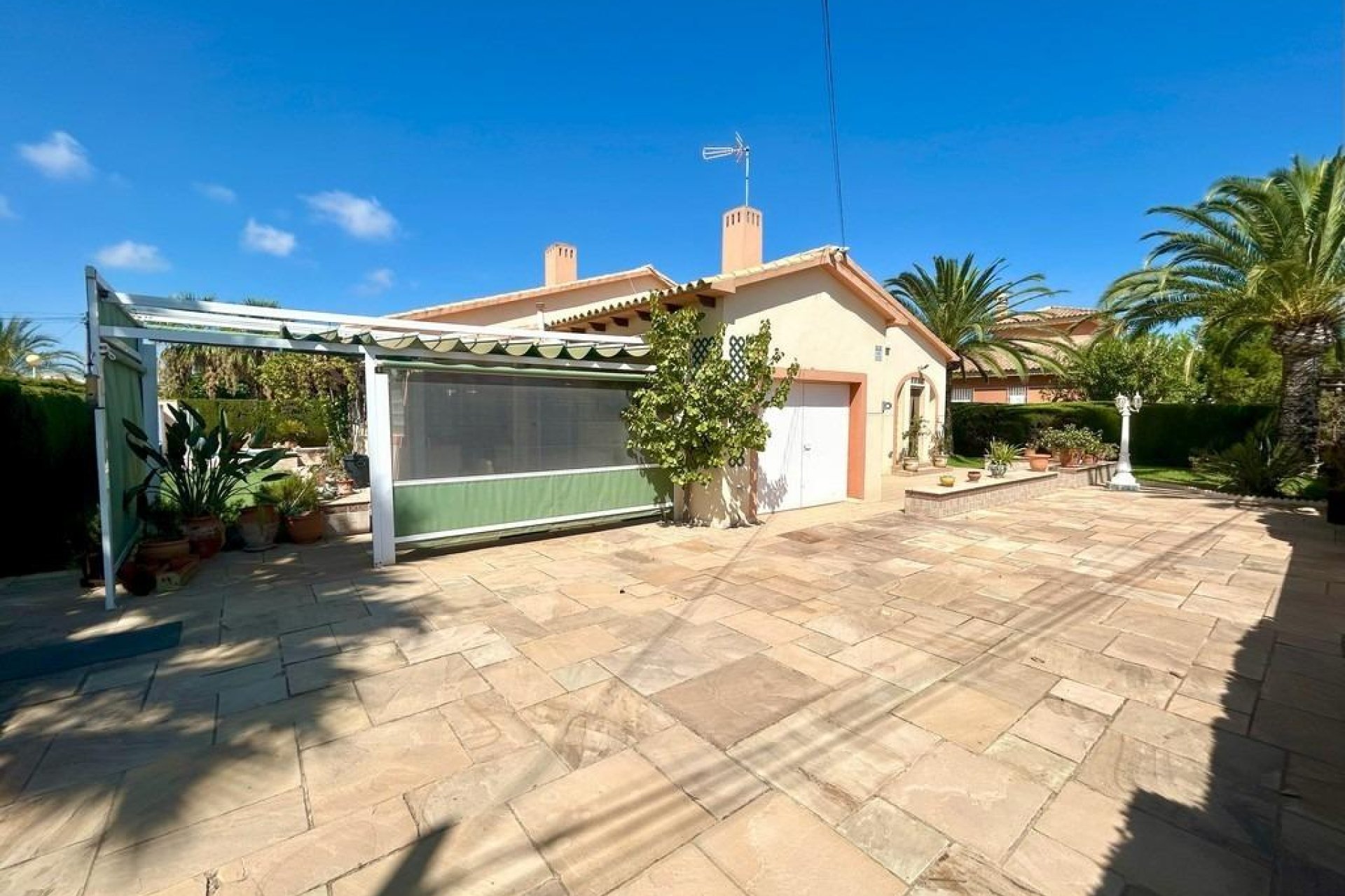 Resale - Villa - Orihuela Costa - Aguamarina