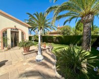 Resale - Villa - Orihuela Costa - Aguamarina