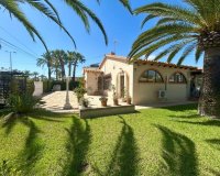Resale - Villa - Orihuela Costa - Aguamarina