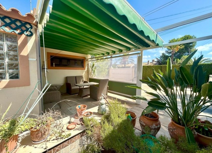 Resale - Villa - Orihuela Costa - Aguamarina