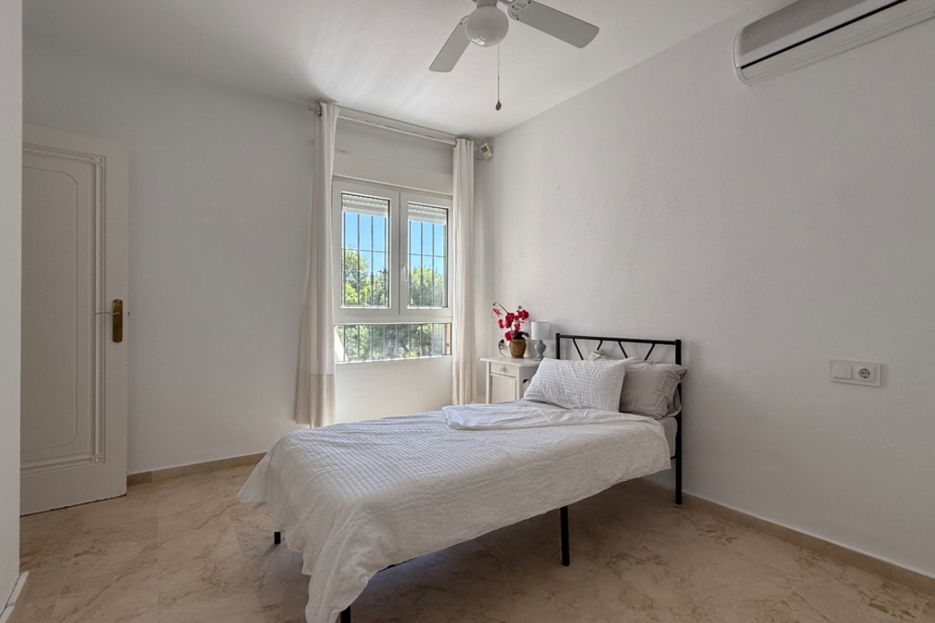 Resale - Villa - Orihuela - Costa Blanca