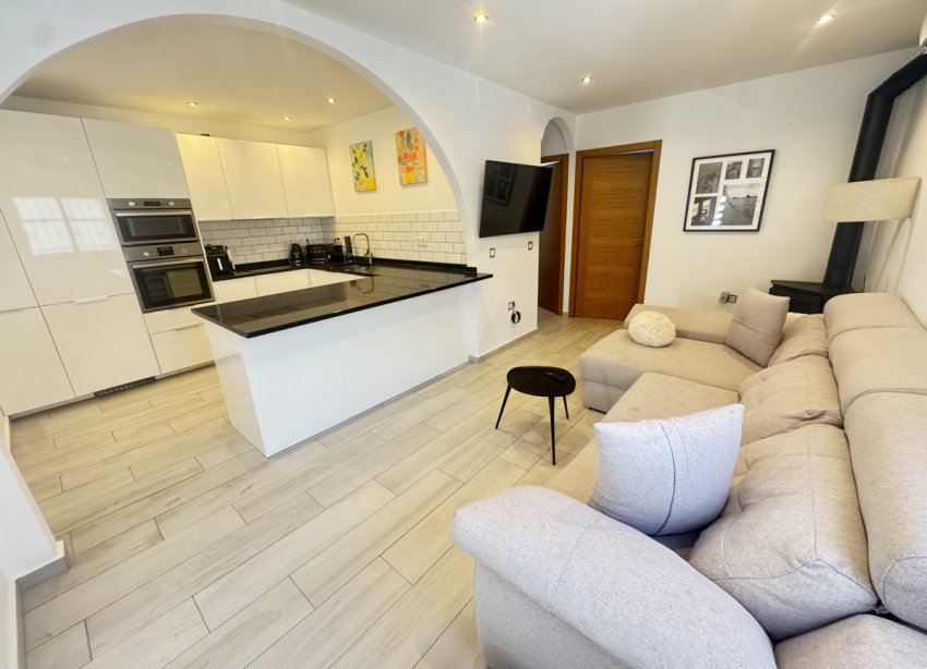 Resale - Villa - Orihuela Costa - Blue Lagoon