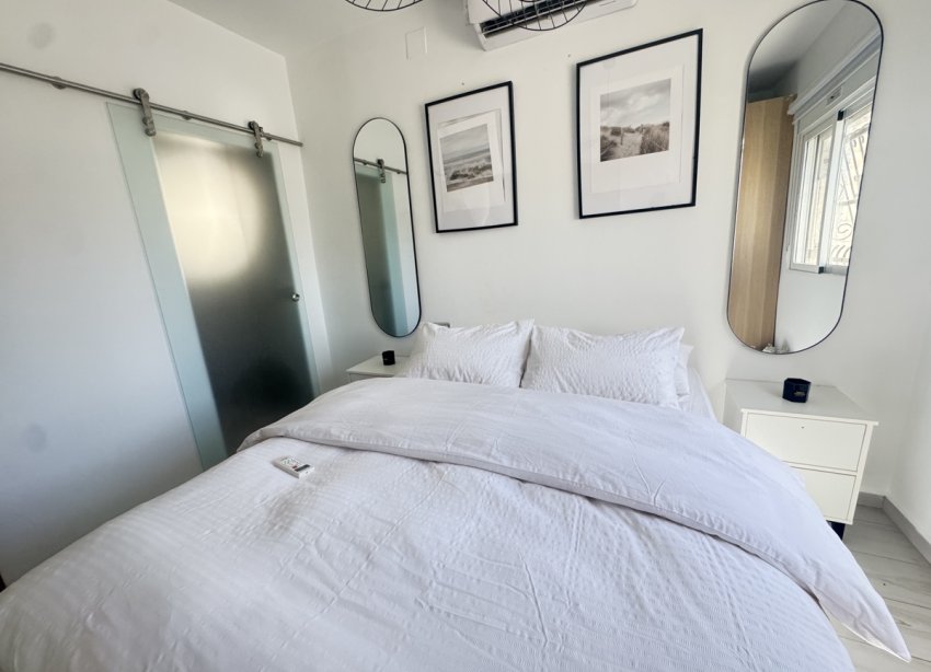 Resale - Villa - Orihuela Costa - Blue Lagoon