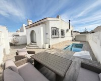 Resale - Villa - Orihuela Costa - Blue Lagoon