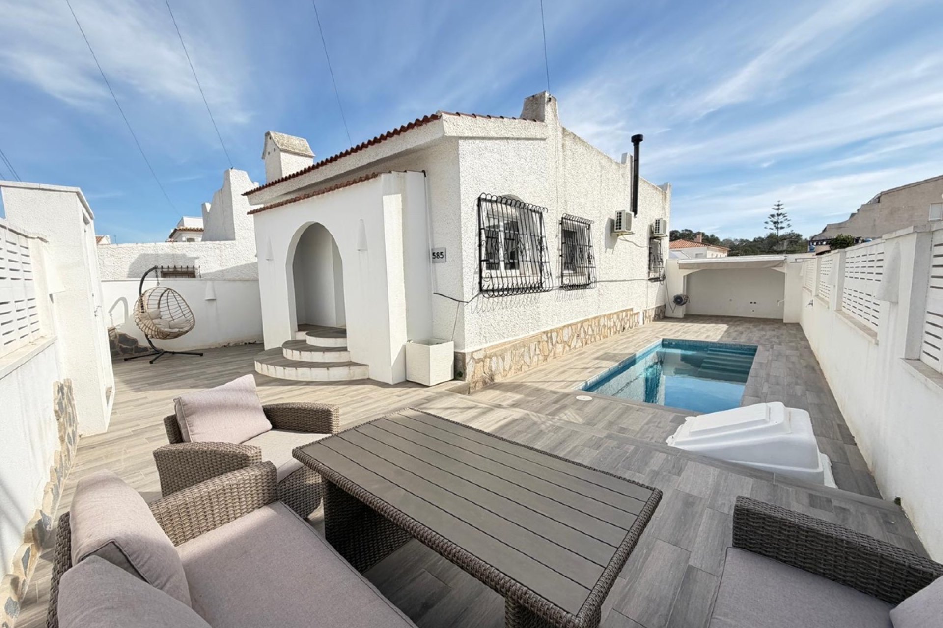 Resale - Villa - Orihuela Costa - Blue Lagoon