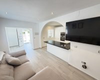 Resale - Villa - Orihuela Costa - Blue Lagoon